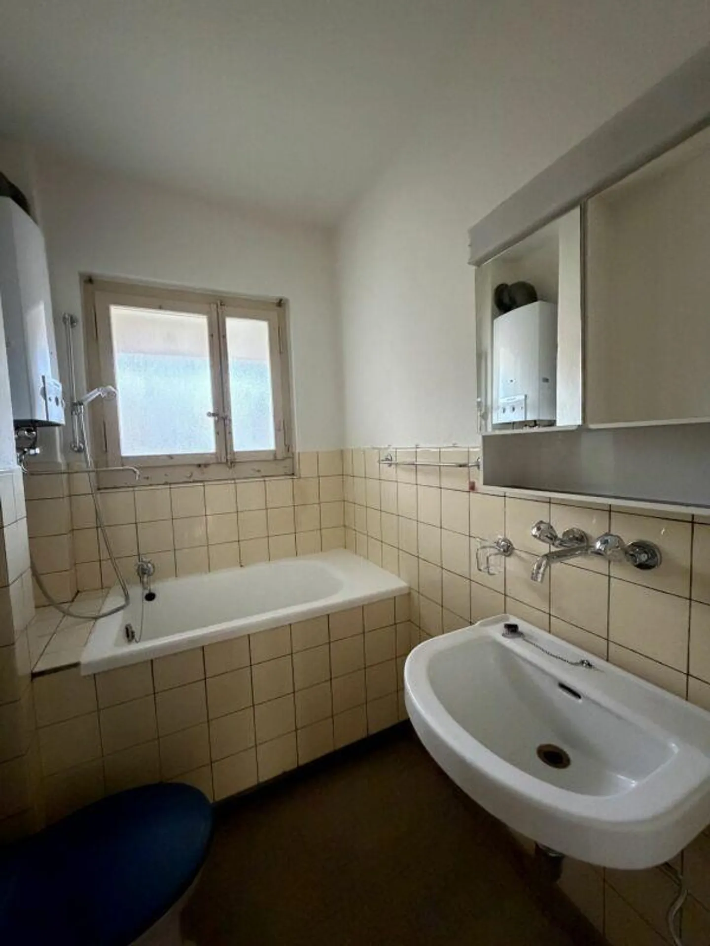 4-room apartment ground floor right - Photo 6 of 7