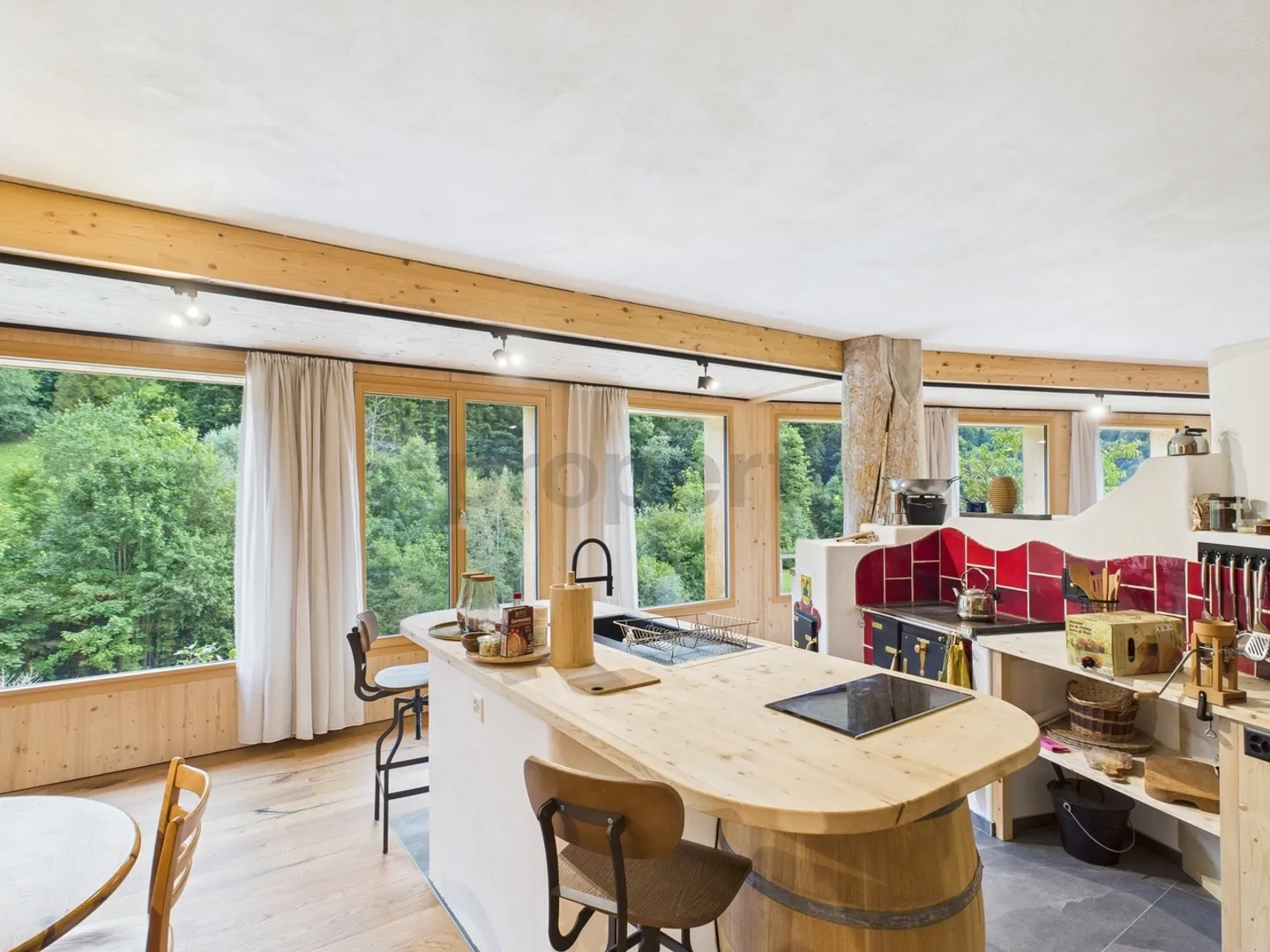 Appartement charmant et durablement conçu de 3,5 pièces dans un emplacement calme à Beinwil - Photo 2 sur 13