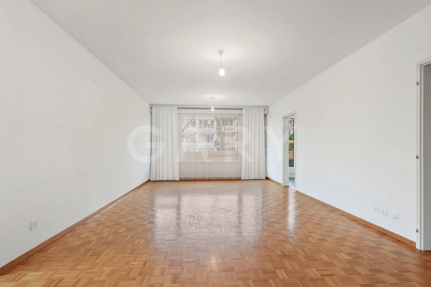 Appartement spacieux 7 pièces - Photo 9 sur 11