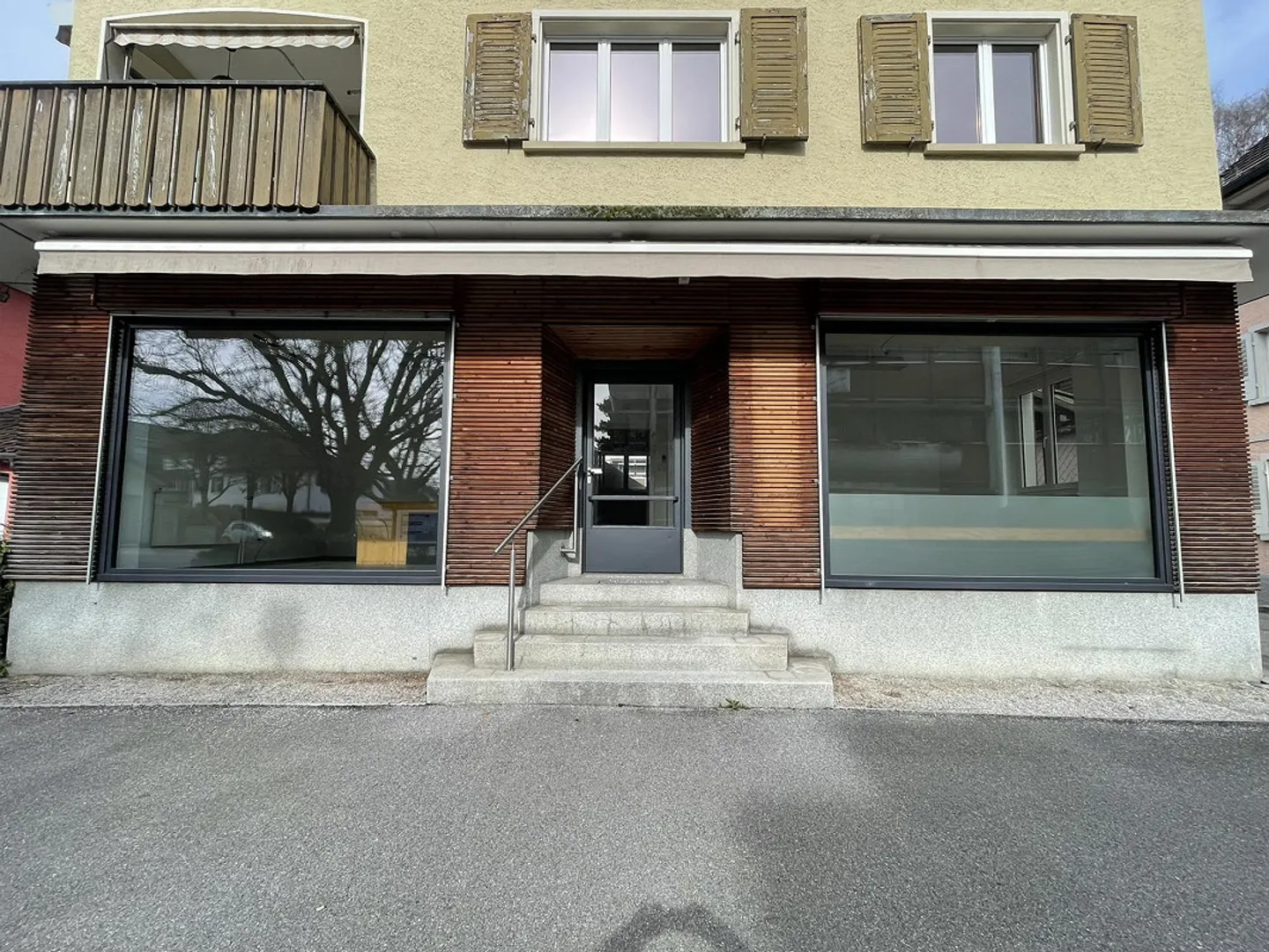 Retail or commercial space in a central location in Widnau for rent - Photo 2 of 9