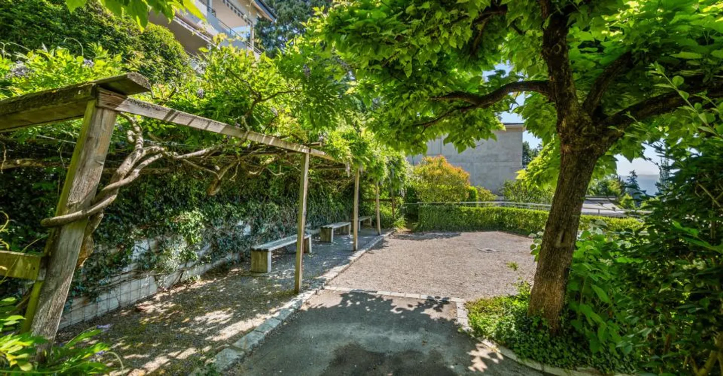 Charmante Wohnung mit Garten - Foto 2 von 3