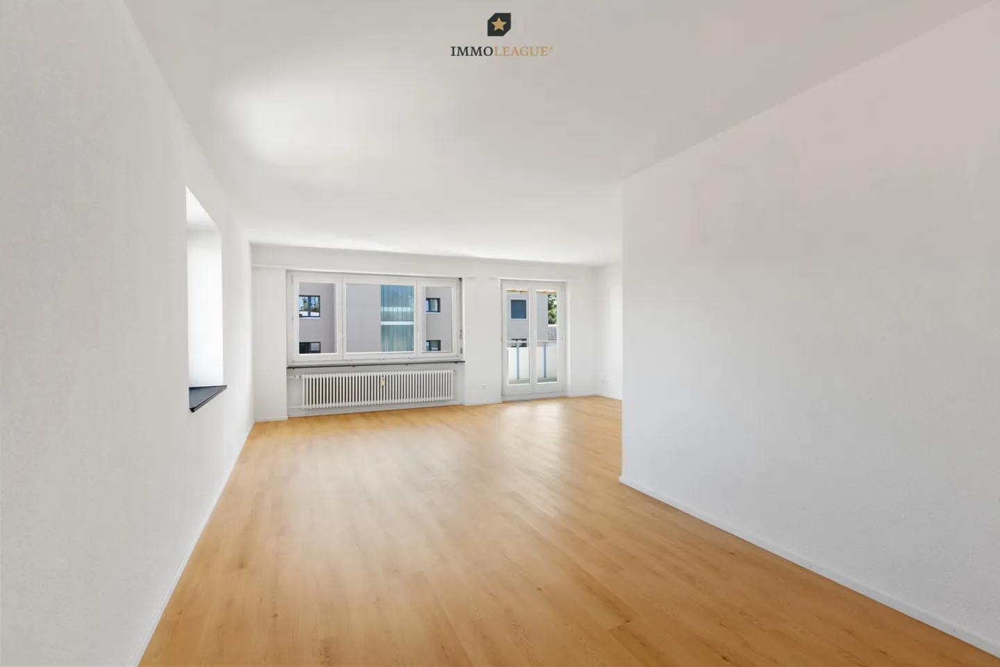 Wohnkomfort &amp; Stil: Renoviert und mit einem einladenden Ambiente. - Foto 2 di 12