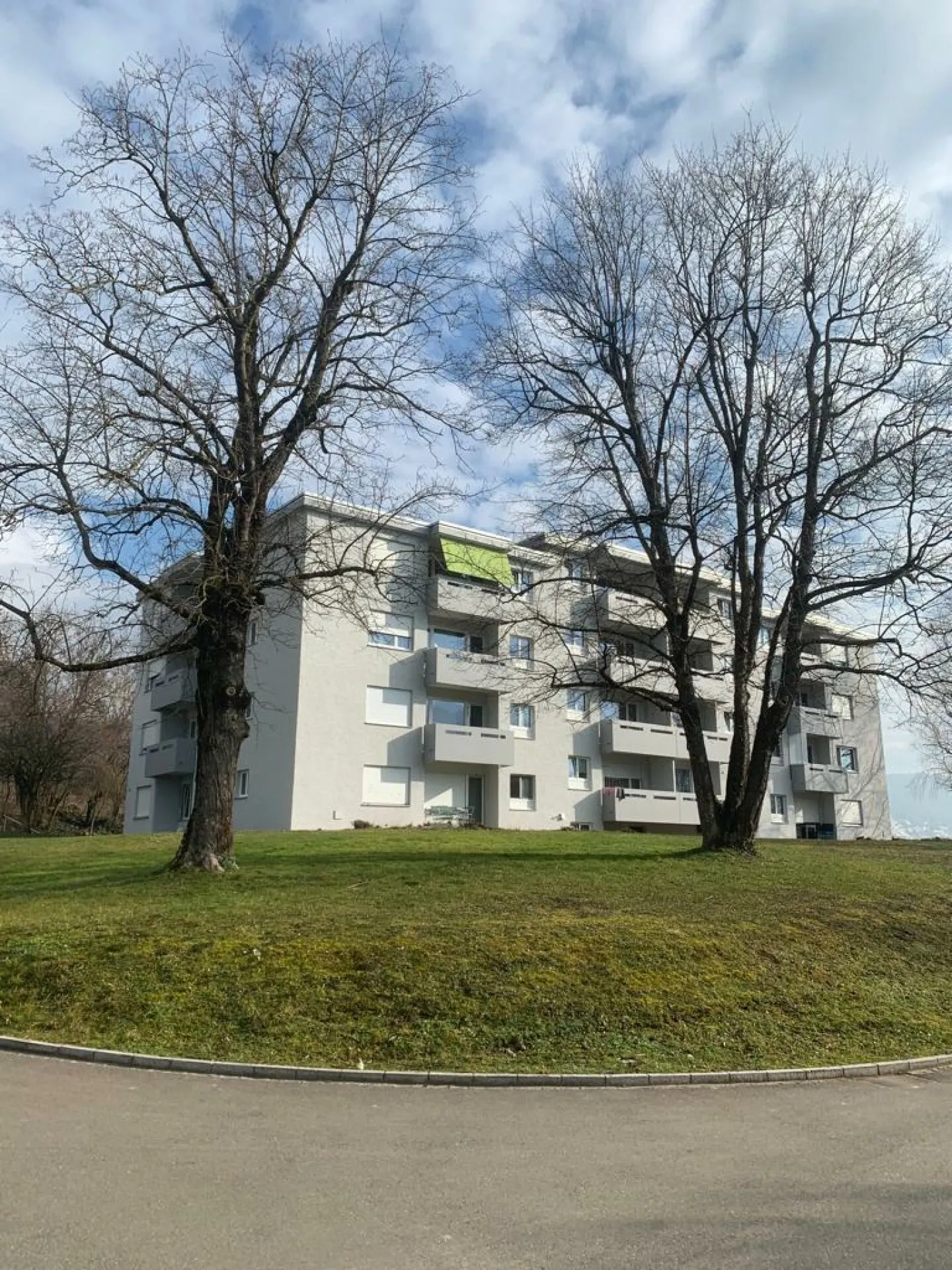 Un petit rêve dans 2 pièces cherche un nouveau locataire à Untersiggenthal - Photo 1 sur 8