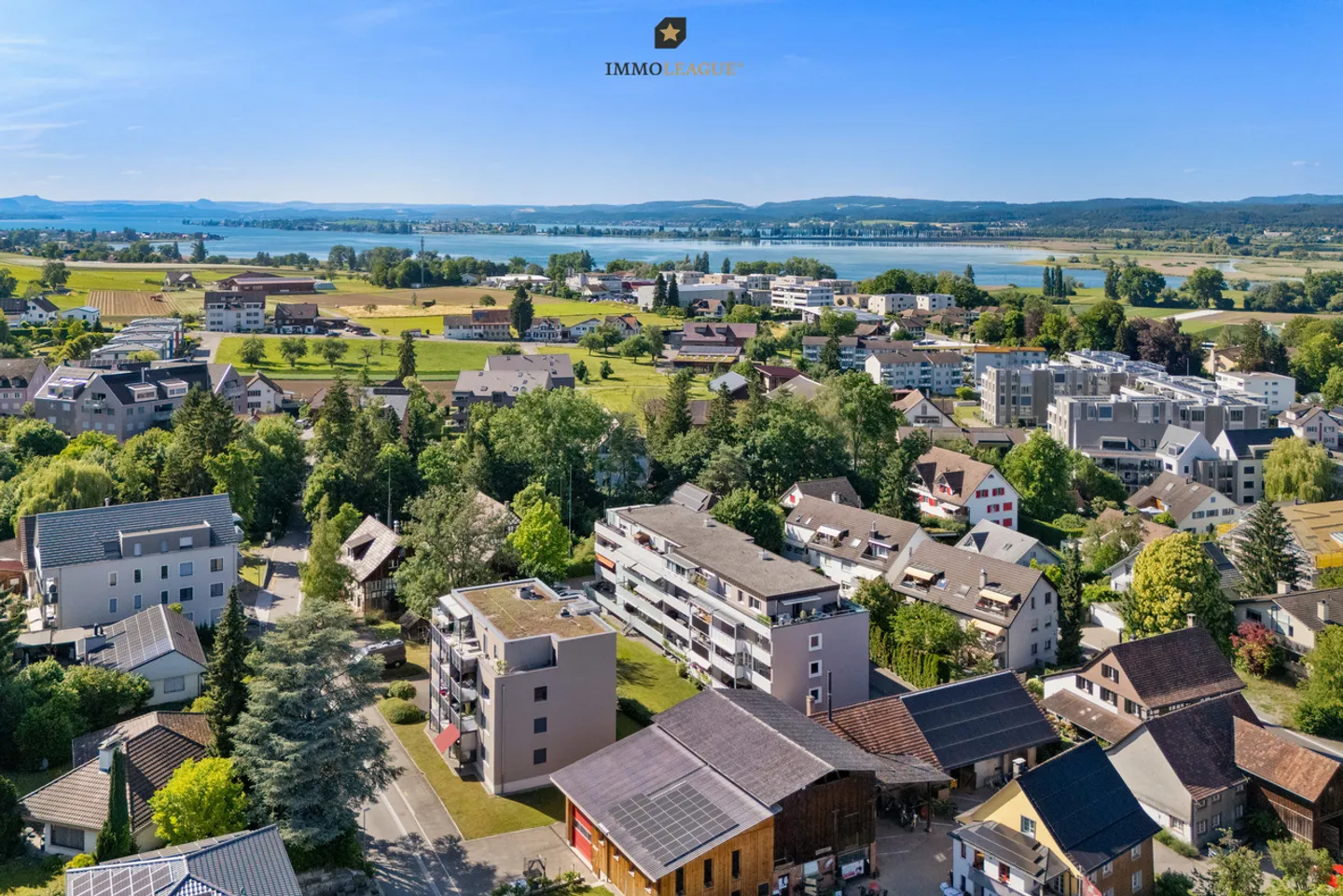 Wohnkomfort &amp; Stil: Renoviert und mit einem einladenden Ambiente. - Foto 10 di 12