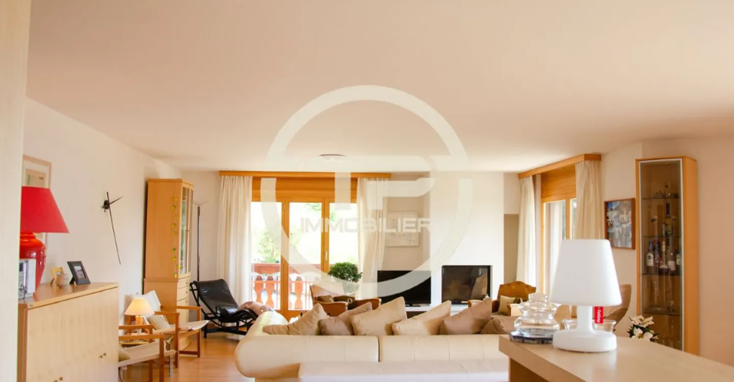 Bright 4.5-room apartment just 5 minutes by car from the center of Crans - Ref. 1007-661 - Photo 6 of 12