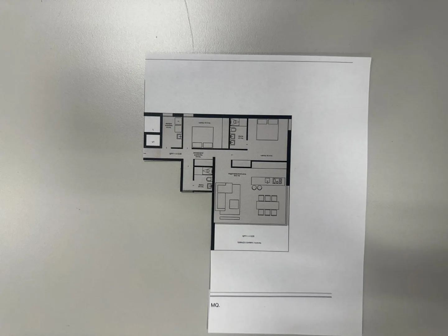 Nuovo appartamento giardino 3 1/2 locali in posizione centrale con vista lago - Foto 9 di 10