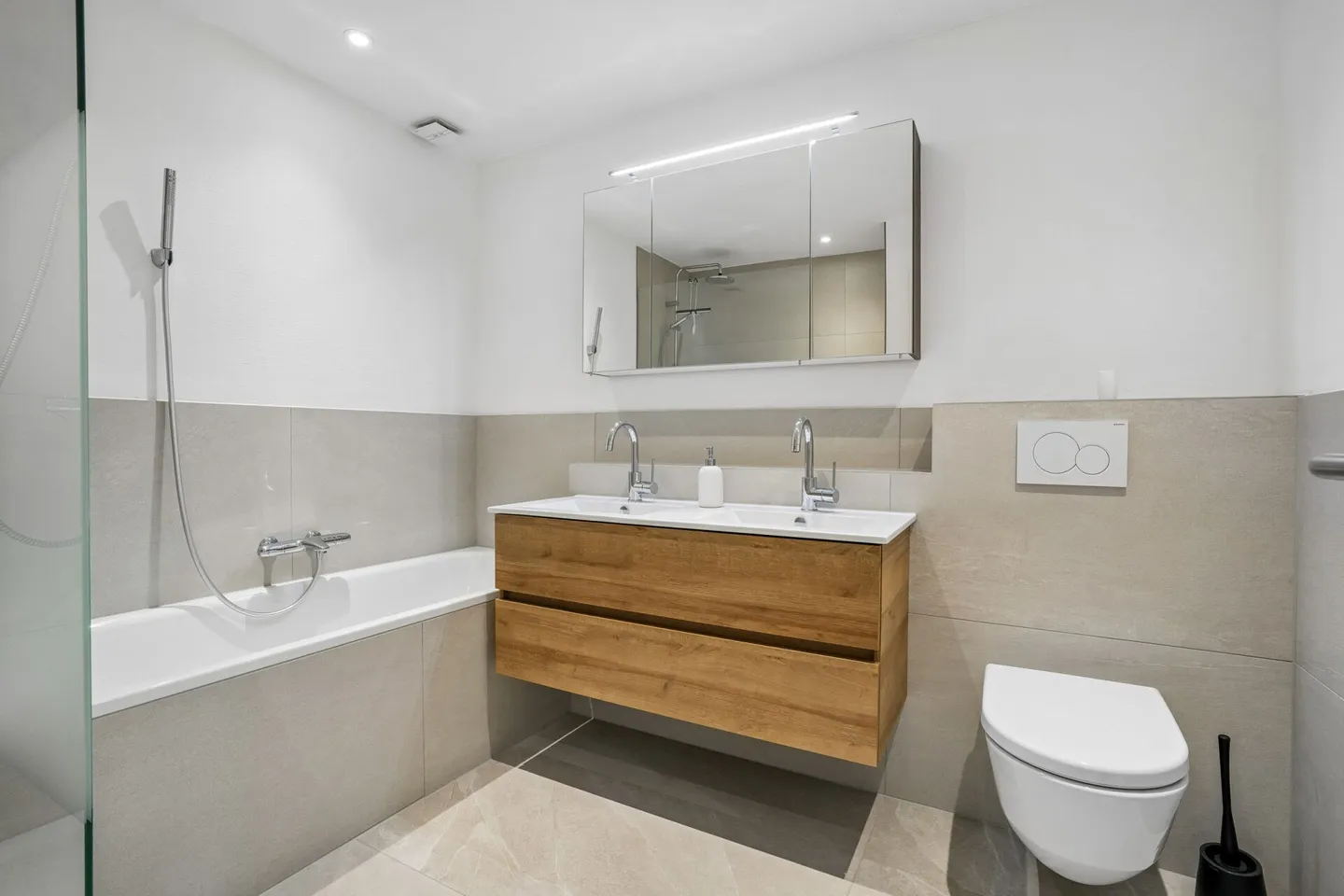 Charmantes Reihenmittelhaus mit Garten - Foto 22 von 34