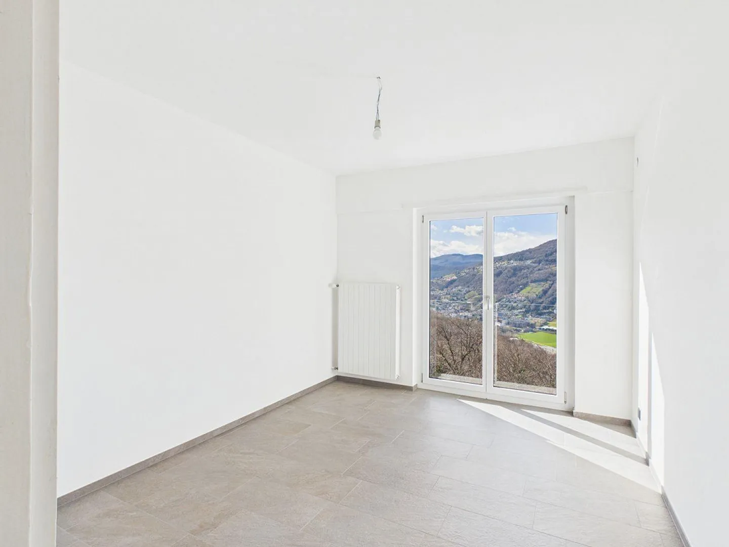 Panoramic Villa with Large Garden and Open View – Breganzona - Photo 17 of 27