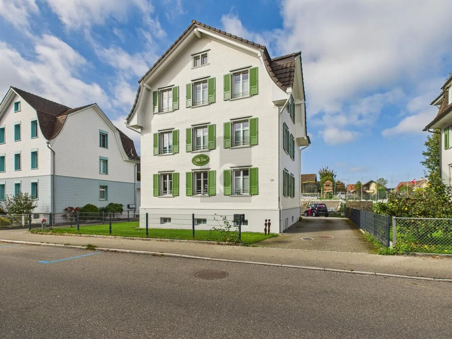 SPAZIOSO CON ATTREZZATURA MODERNA - Foto 4 di 6