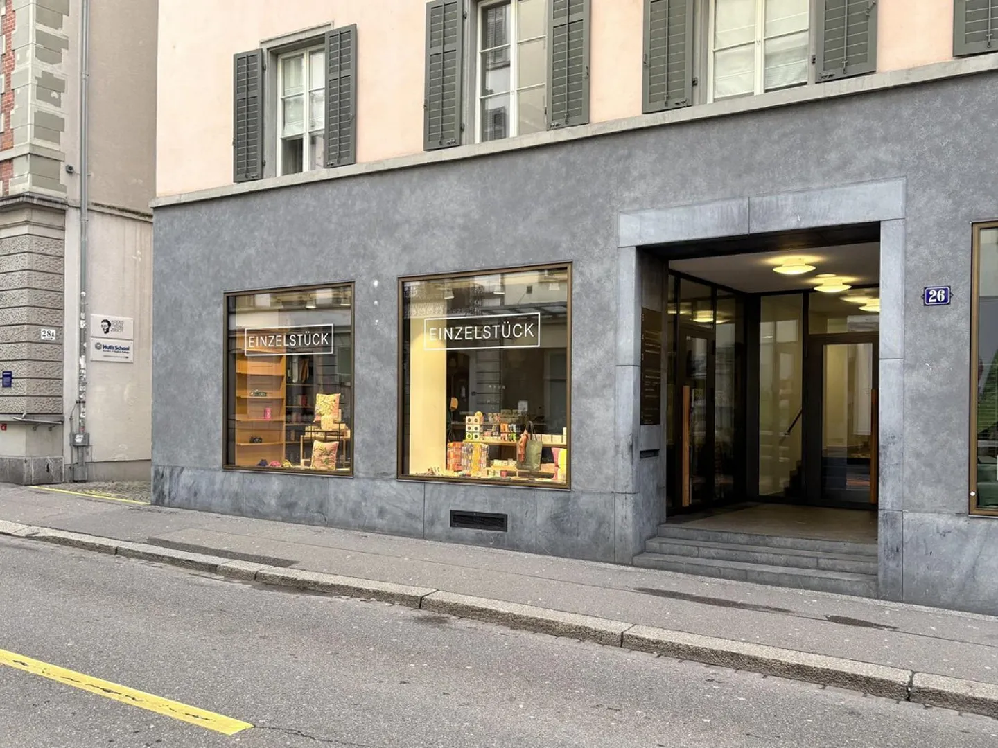 Spazio commerciale attraente vicino alla stazione di Stadelhofen – 40 m2 - Foto 2 di 8