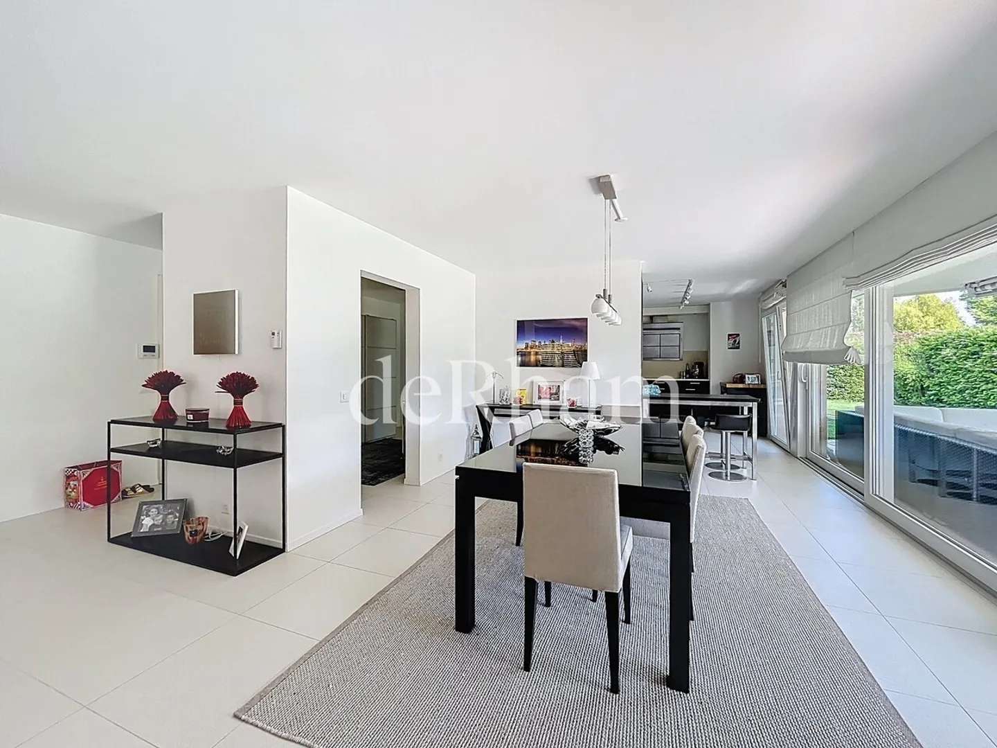 Spazioso appartamento di 5.5 locali con terrazzo e giardino privato - Foto 9 di 10