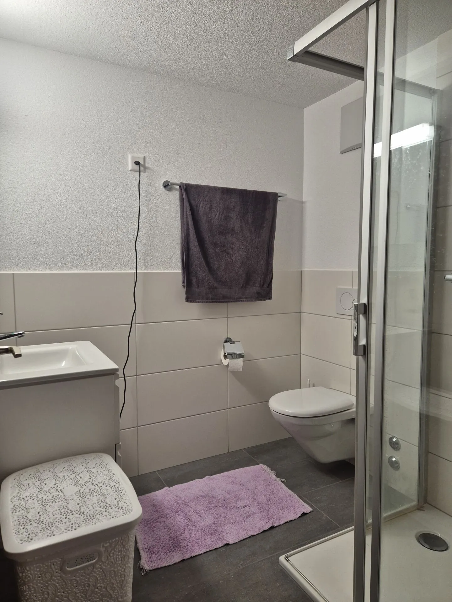 Attico di 4 1/2 stanze situato centralmente - Foto 8 di 11