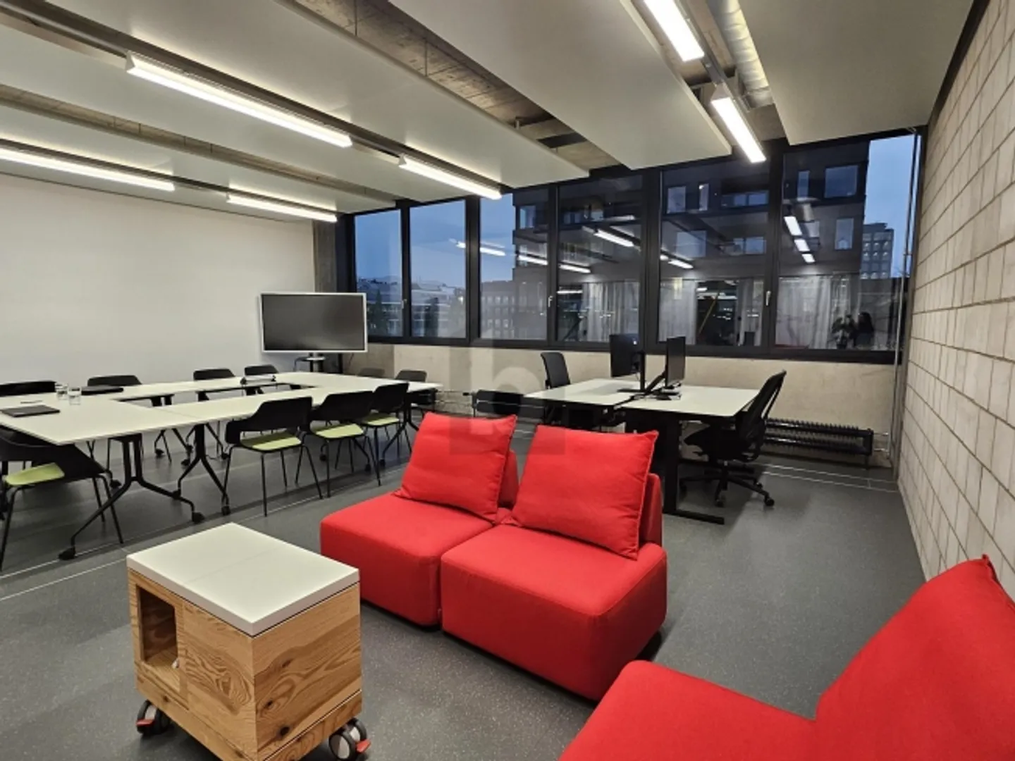 ORIENTATO AL FUTURO NEL QUARTIERE IN CRESCITA - Foto 6 di 6