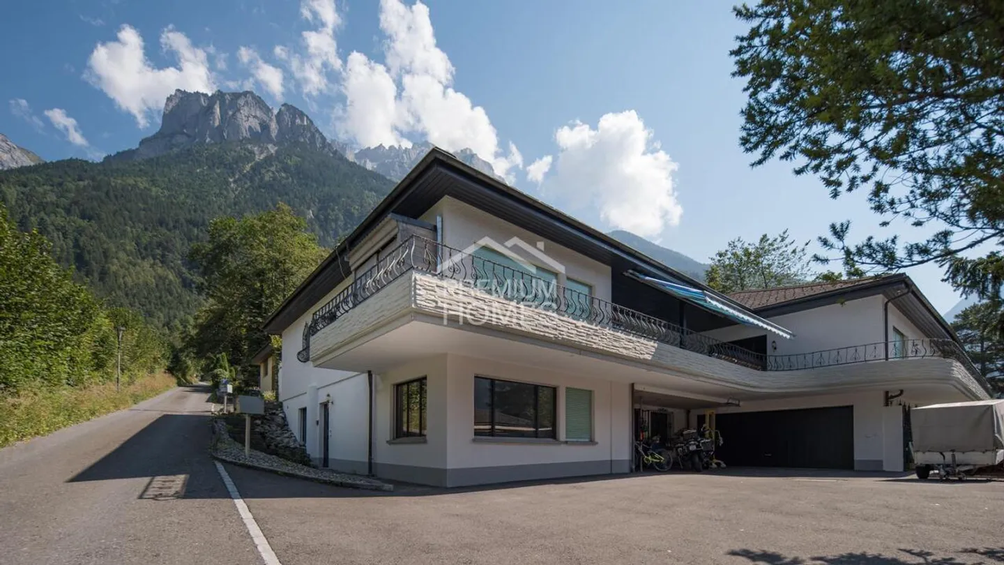 Exklusive Villa mit Alpenblick - Foto 2 von 9