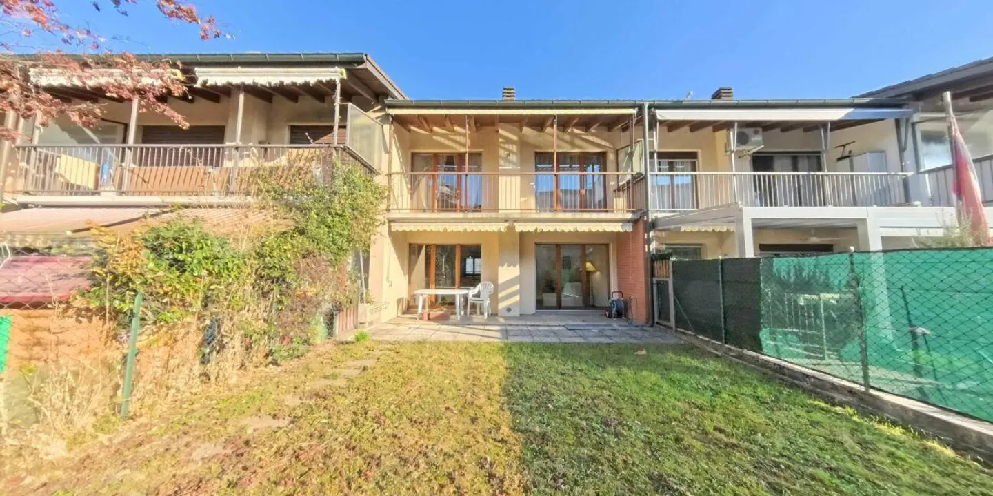 Reihenhaus mit schlichter und eleganter Stil - Foto 11 von 11