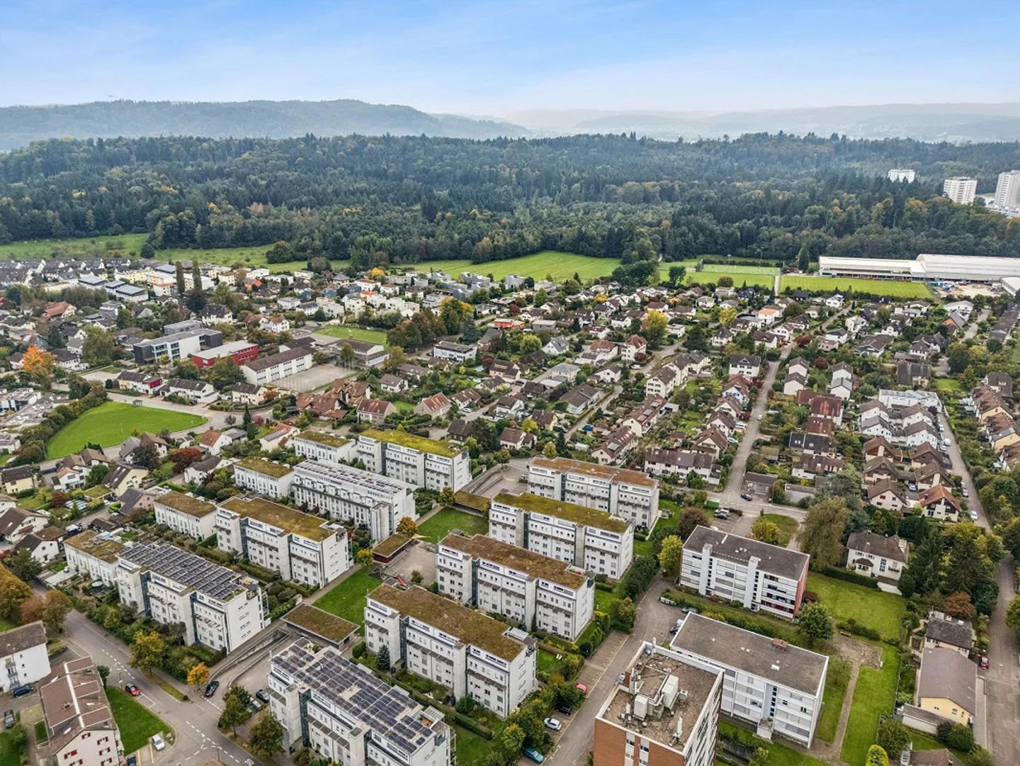 Exclusive penthouse with 5.5 rooms and panoramic view in Hübeliacker Suhr - Photo 4 of 13
