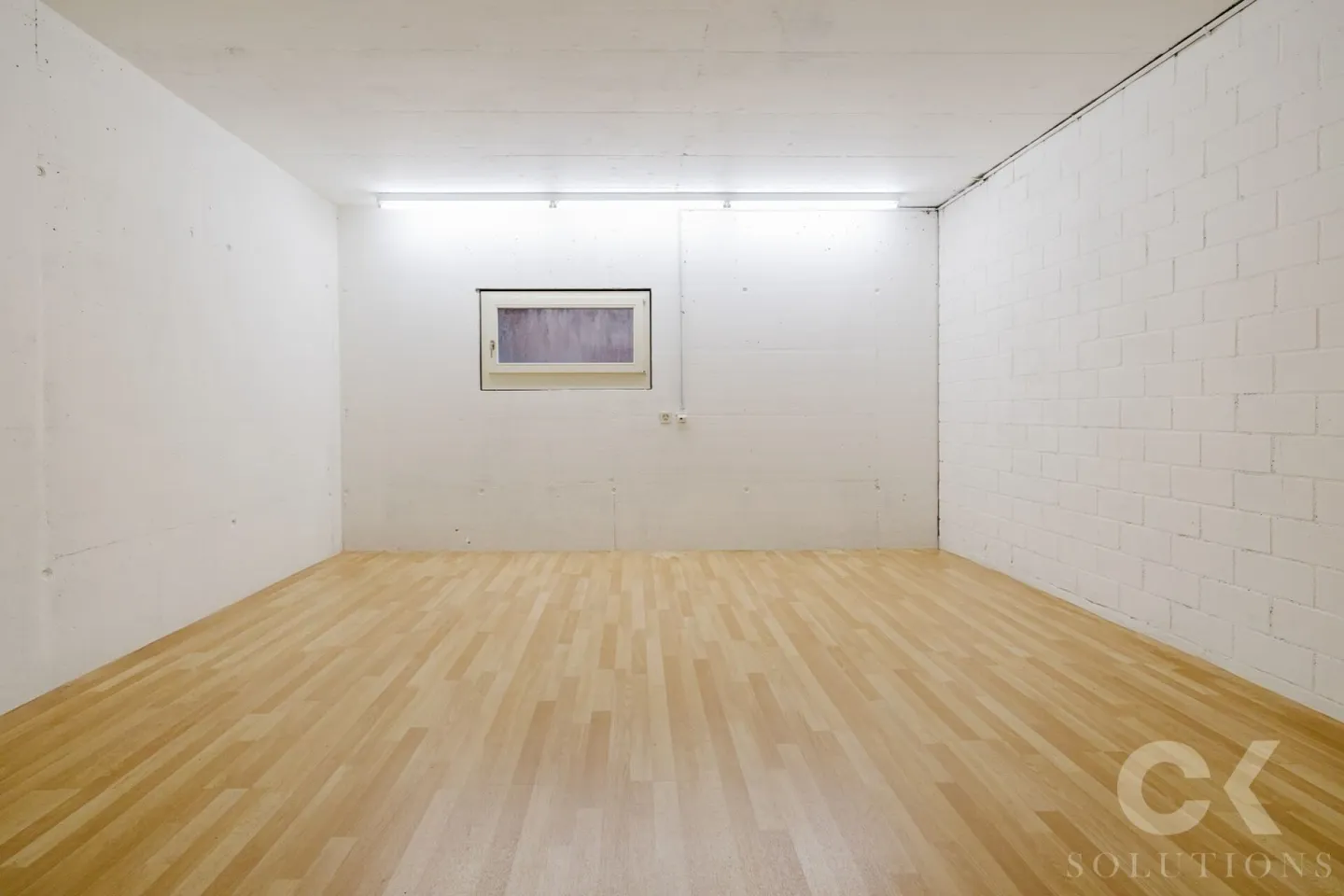 Ampio appartamento con giardino di 5 stanze a Oberwil - Vivere con stile, spazio e natura - Foto 13 di 14