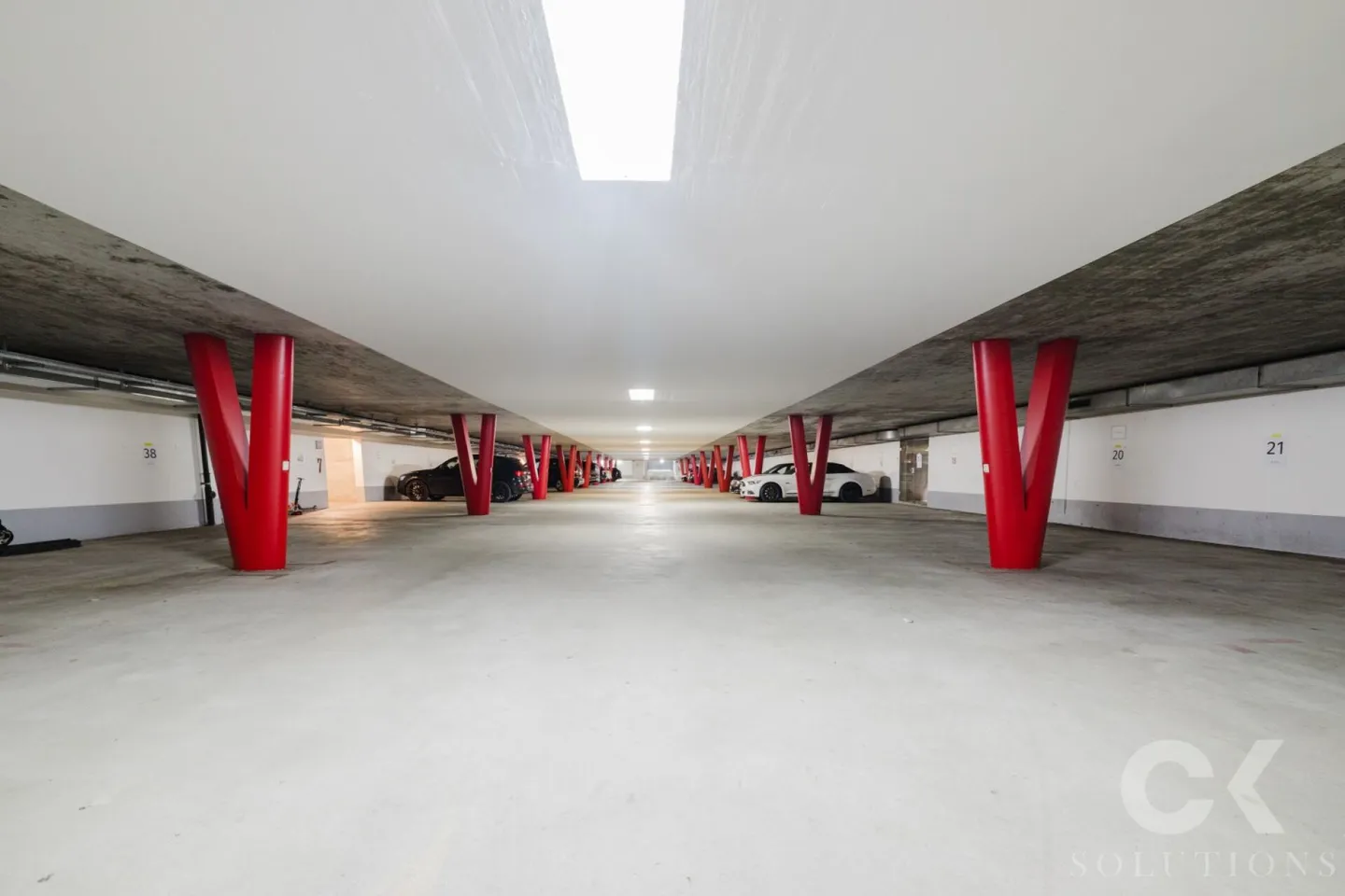 Ampio appartamento con giardino di 5 stanze a Oberwil - Vivere con stile, spazio e natura - Foto 14 di 14