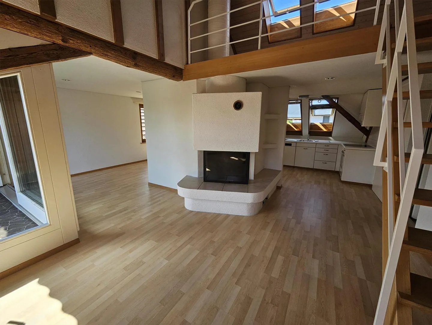 2.5 Room Attic Apartment for Rent by Arrangement - Photo 2 of 8
