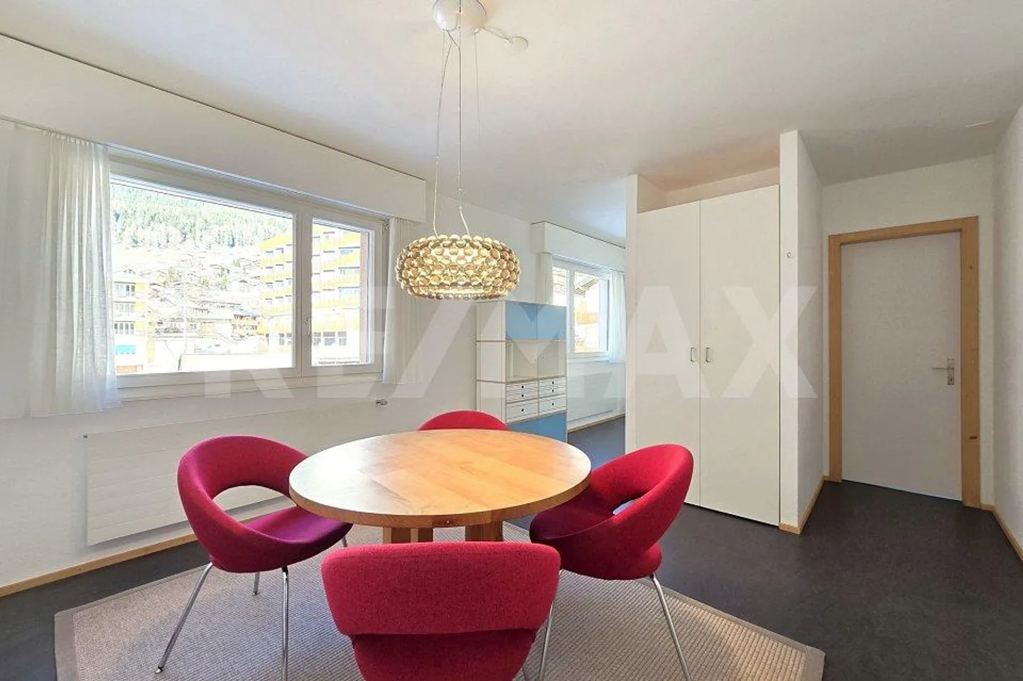 Appartement 2,5 pièces confortable avec balcon au centre - calme, ensoleillé et... - Photo 2 sur 13