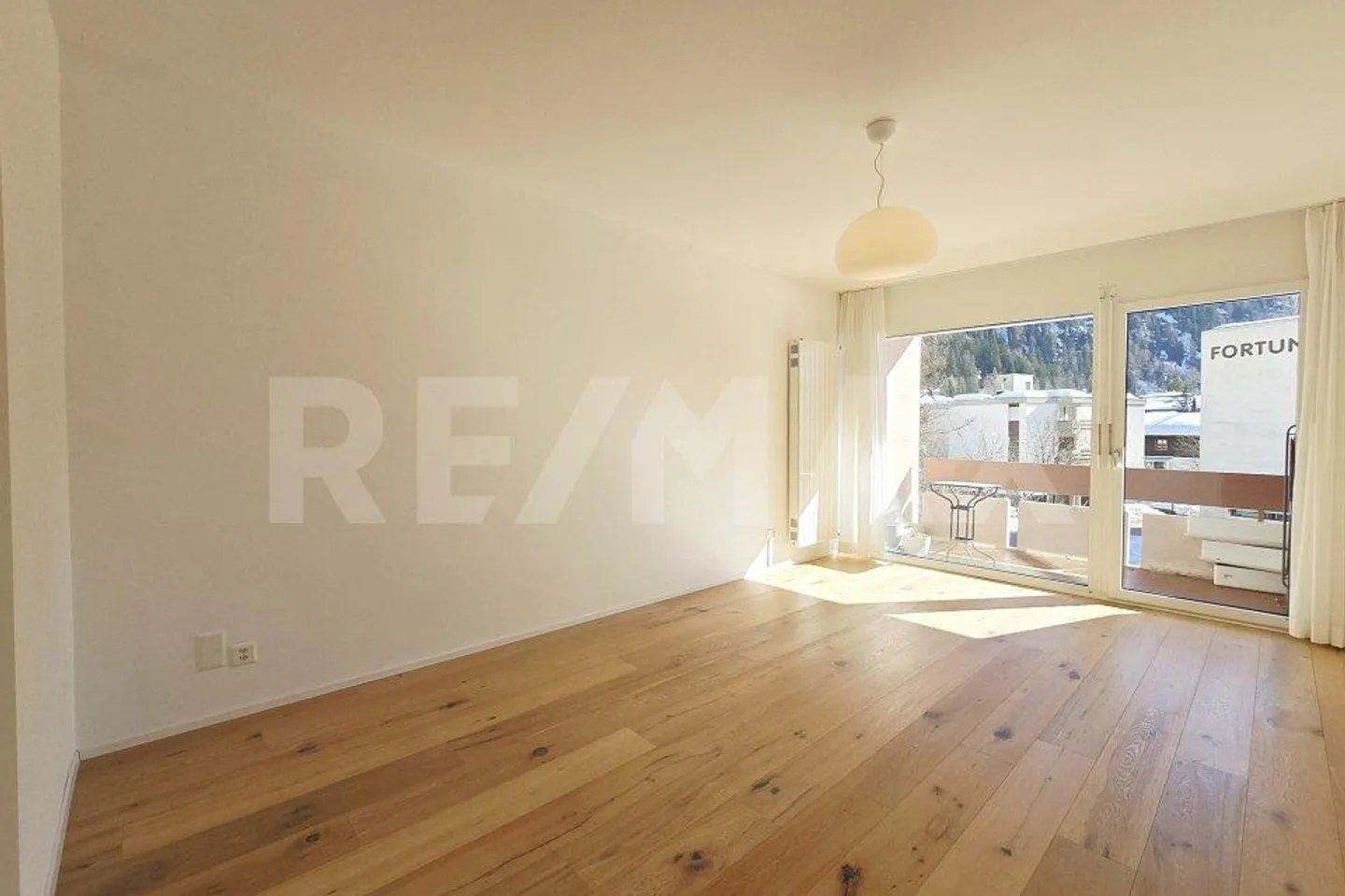 Appartement 2,5 pièces confortable avec balcon au centre - calme, ensoleillé et... - Photo 8 sur 13