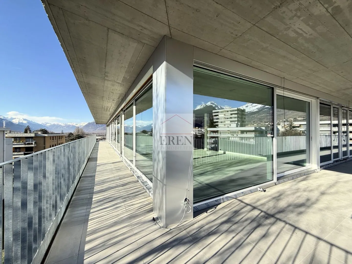 Magnifique Attique avec Terrasse - Photo 12 sur 12