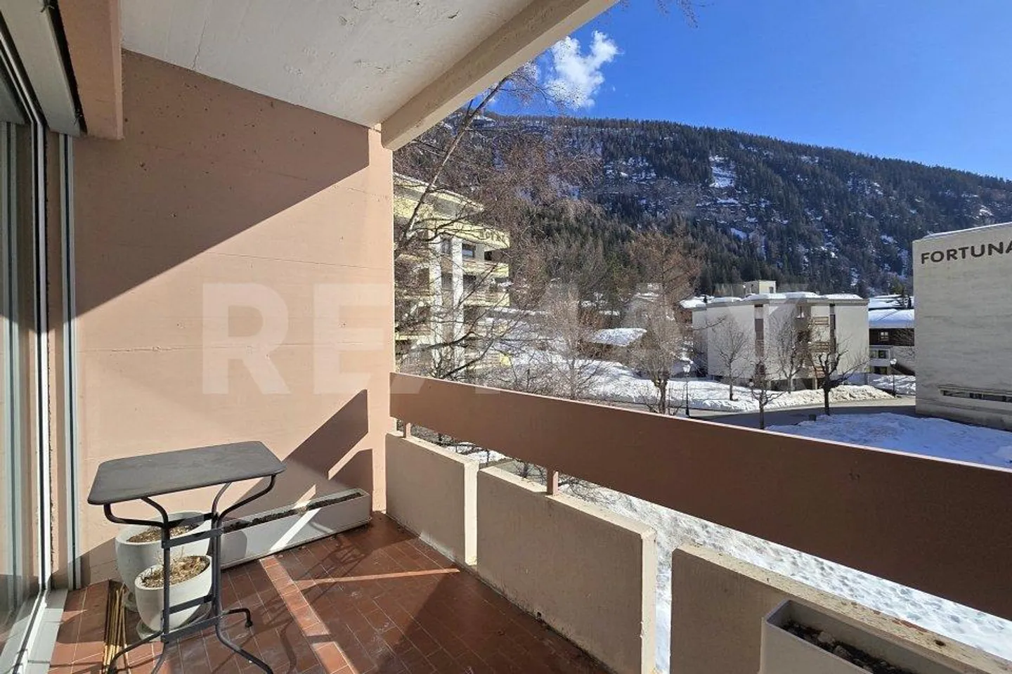Appartement 2,5 pièces confortable avec balcon au centre - calme, ensoleillé et... - Photo 13 sur 13