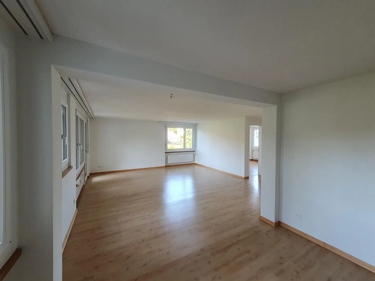 4 1/2 Zimmer-Wohnung - Foto 3 von 7