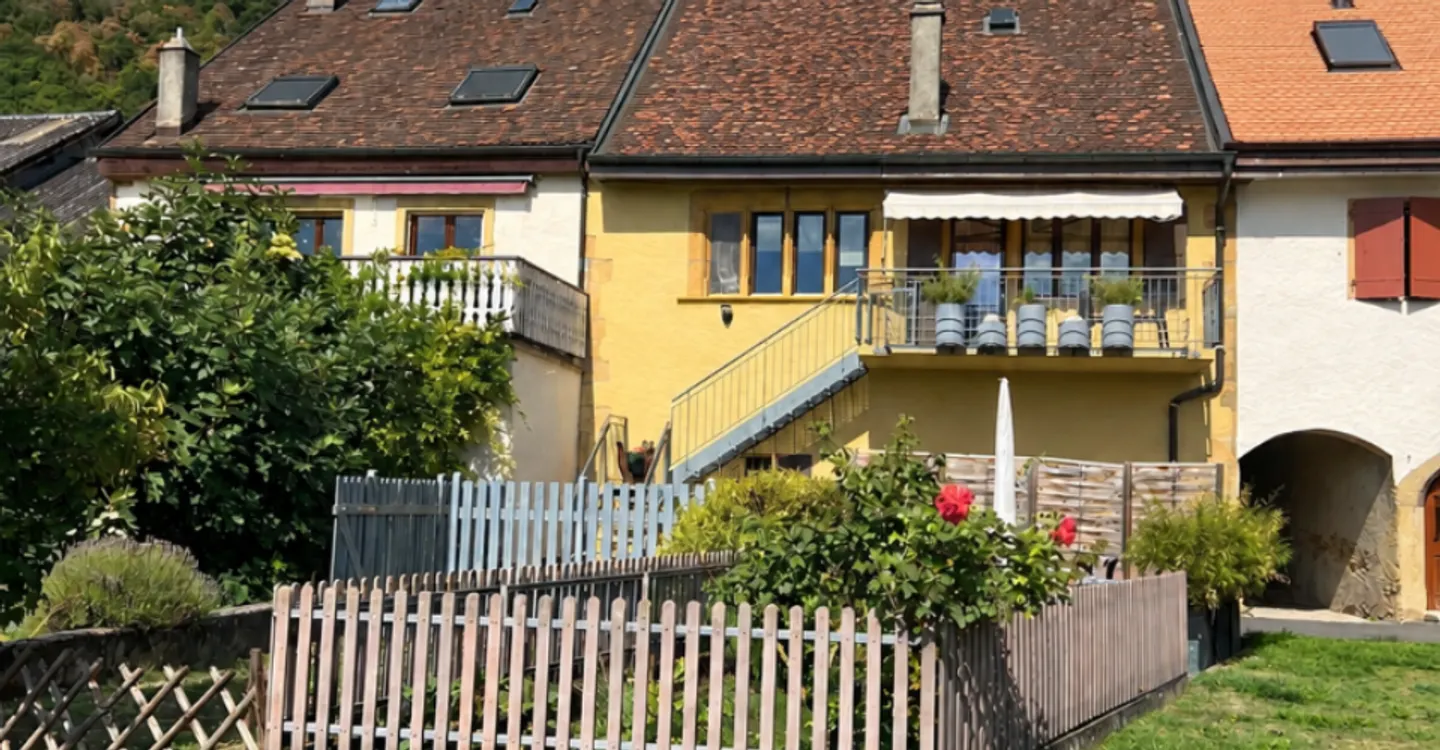 Charming Village House with Garden - Photo 3 of 11
