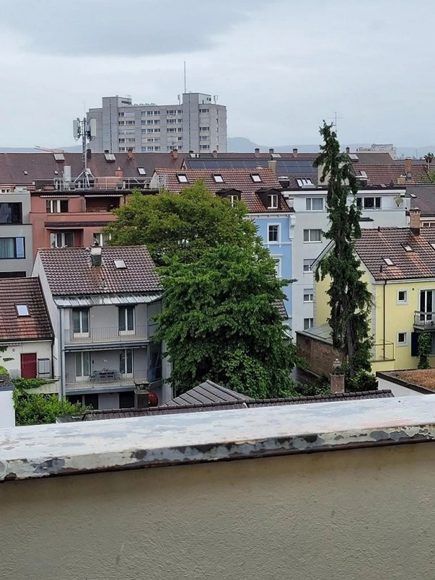 Bright hobby room with balcony on the 5th floor - no living opportunity - Photo 3 of 5