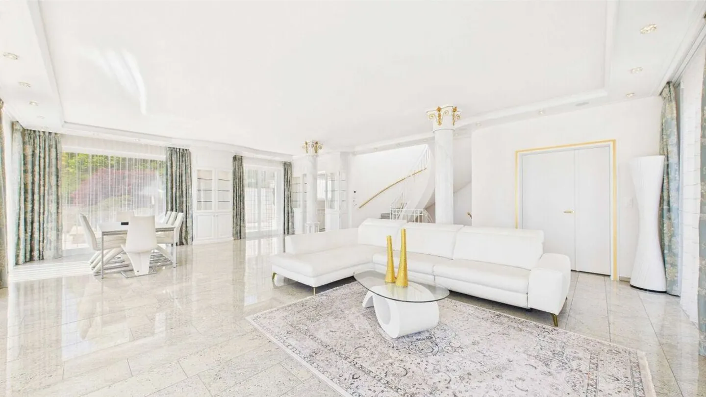 Eleganza Classica con Vista – una Proprietà di Eccellenza a Geroldswil - Foto 3 di 7