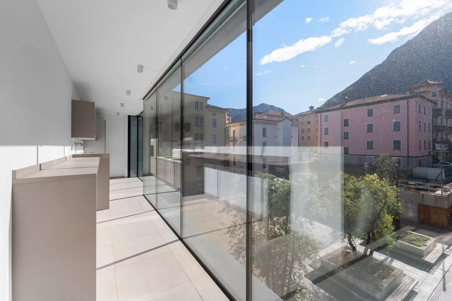 Gewerbefläche im Zentrum von Lugano, Neubau - Foto 1 von 6