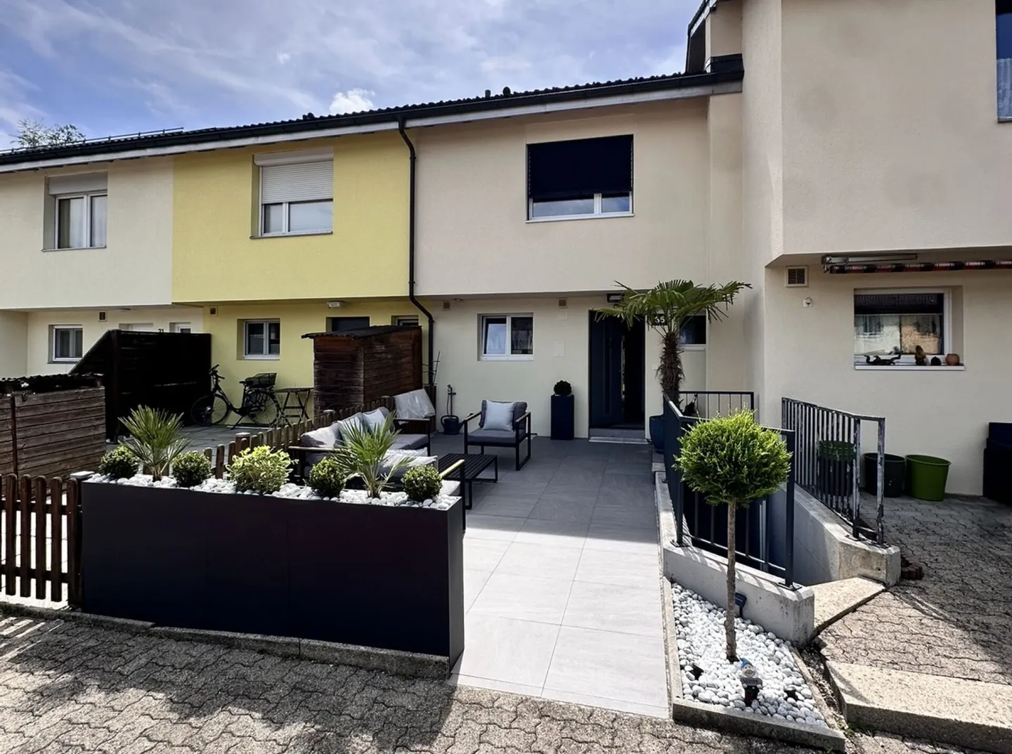 Moderner Familienhaus mit Garten - Foto 14 von 14