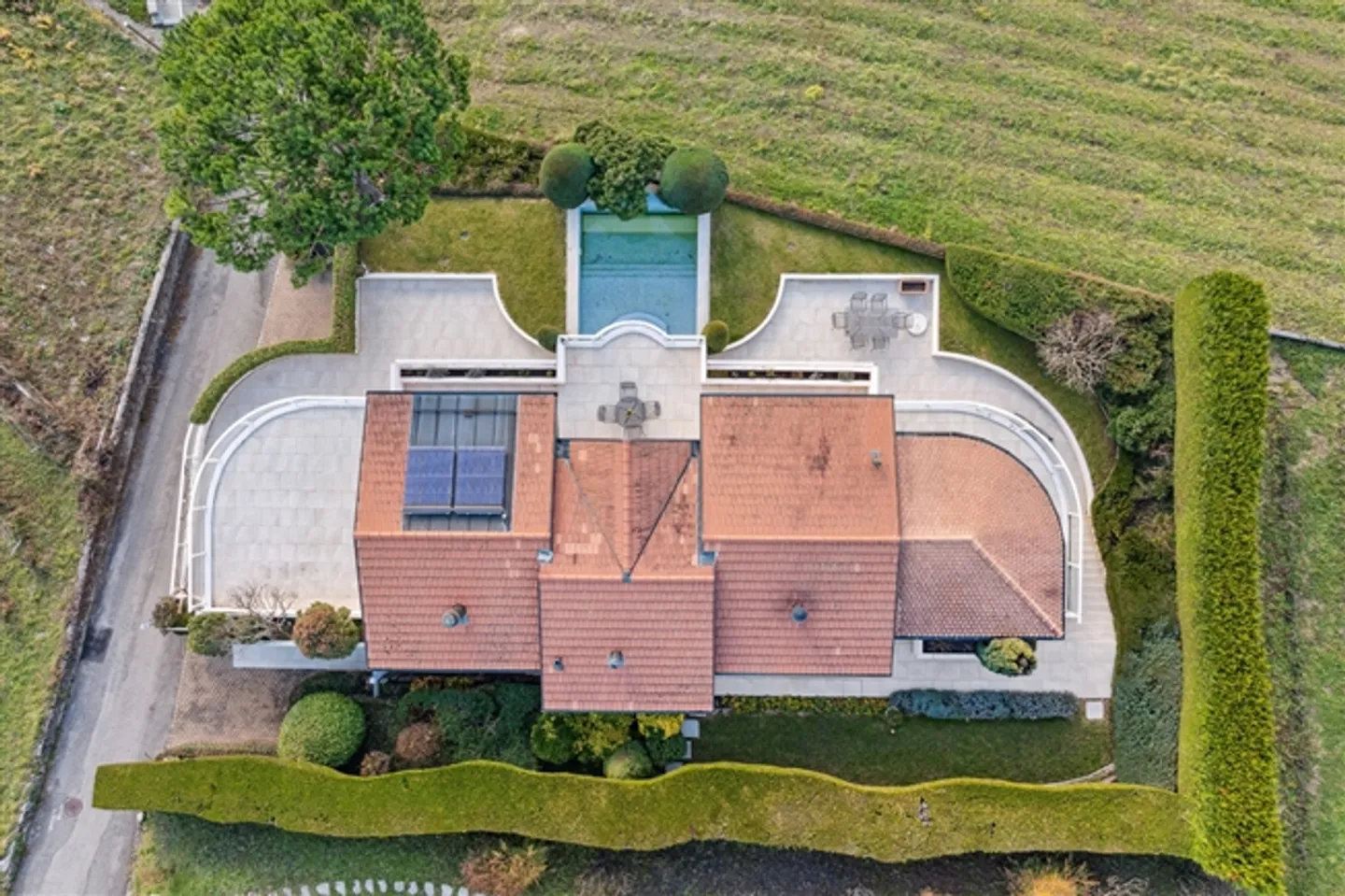 Villa mit Spektakulärem Ausblick - Foto 3 von 10