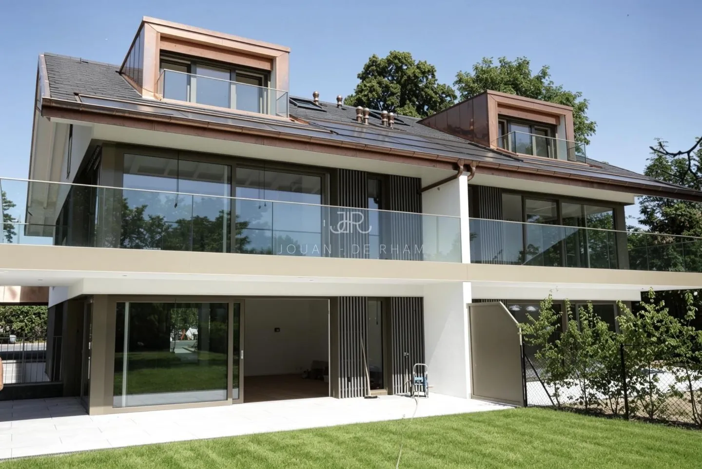 New twin villa with a view - Photo 2 of 13