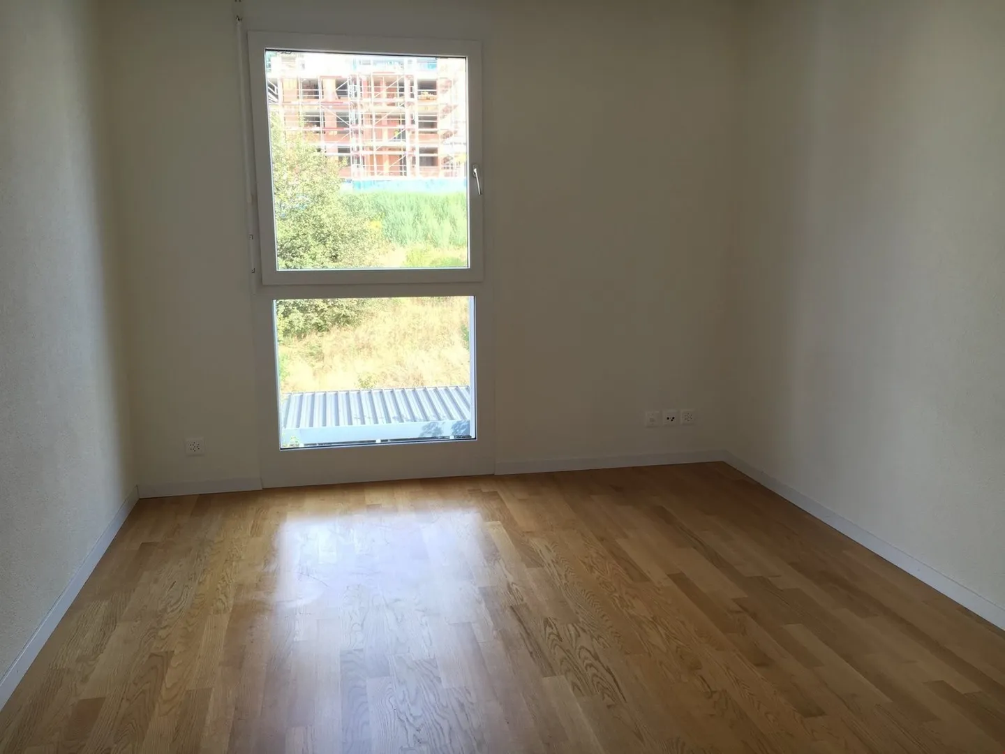 Moderne 3.5-Zimmerwohnung mit Balkon - Foto 6 von 9