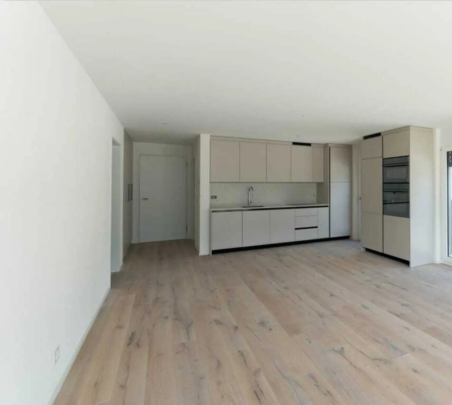 «Moderne 2.5-Zimmer-Wohnung im Herzen von Grenchen mieten» - Foto 2 von 13