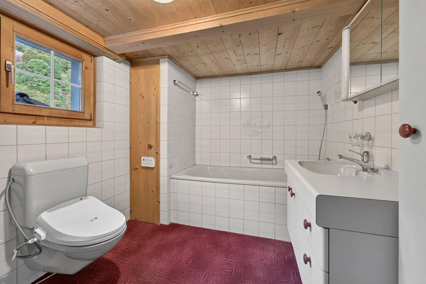 Charming Strickbau Single Family Home with Conservatory in Prättigau - Photo 7 of 13