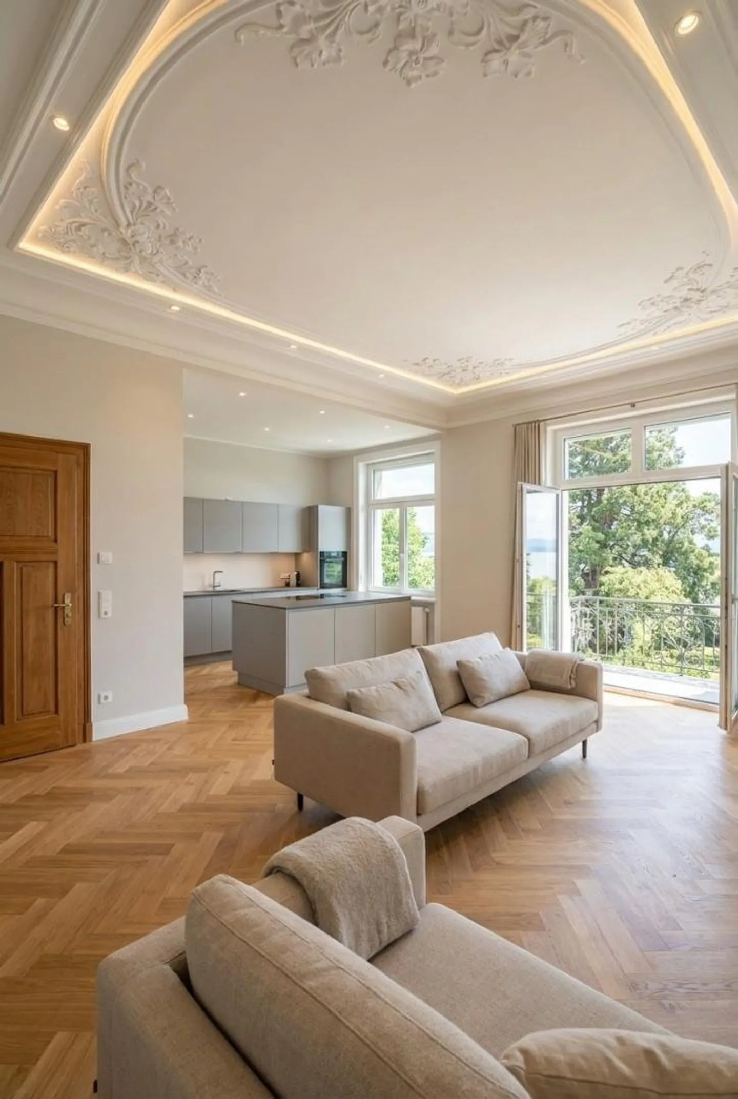 Appartamento duplex di 6 stanze al 3° piano - Foto 2 di 5