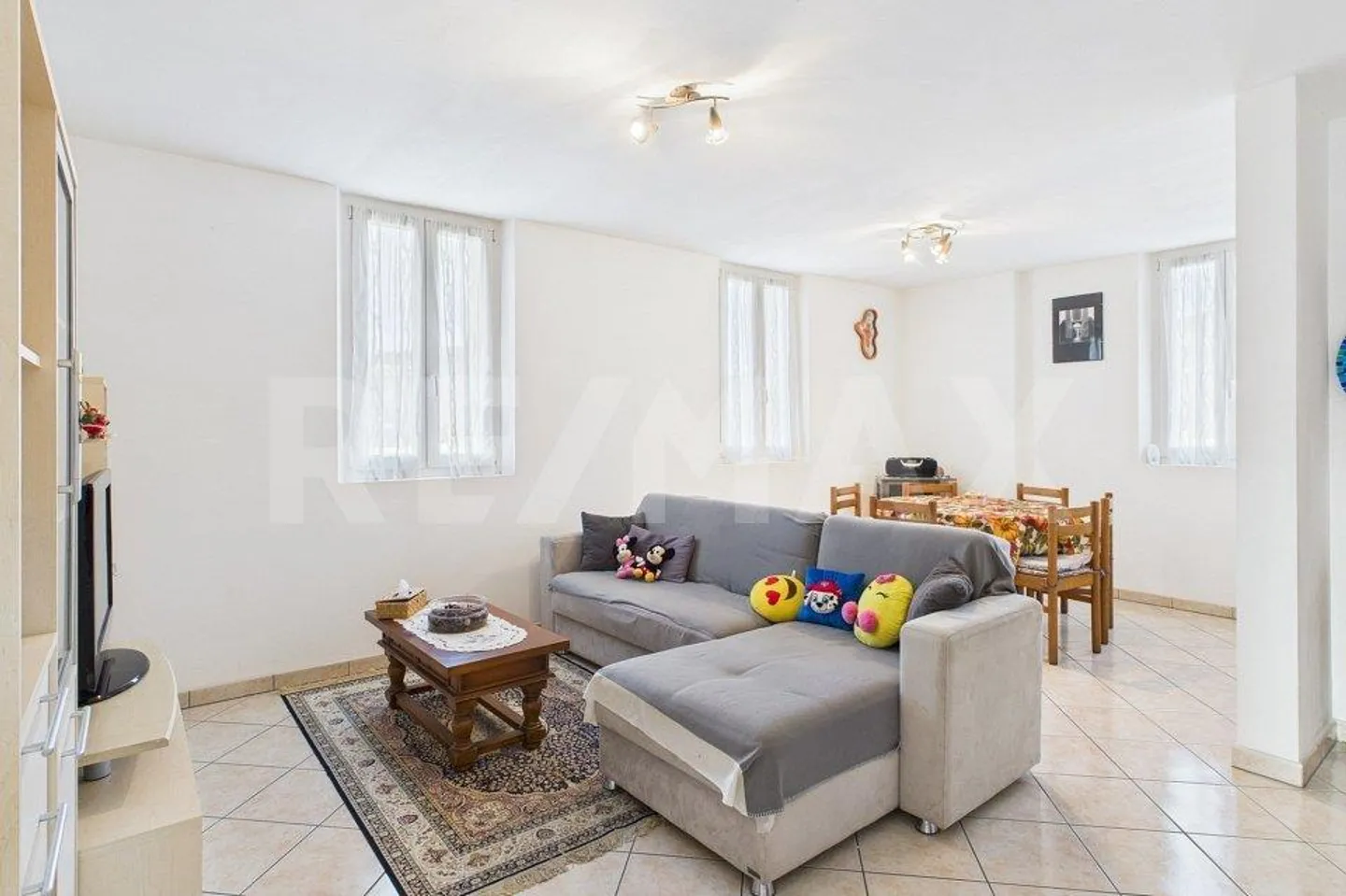 Bright 3 ½ Room Apartment in Genestrerio - Photo 1 of 13