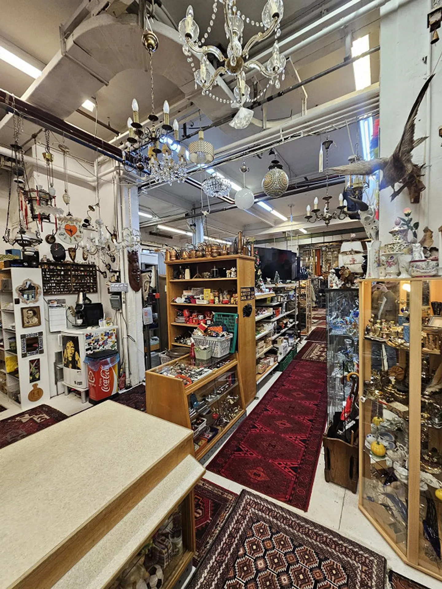 Commercial space in a good location - Photo 5 of 7