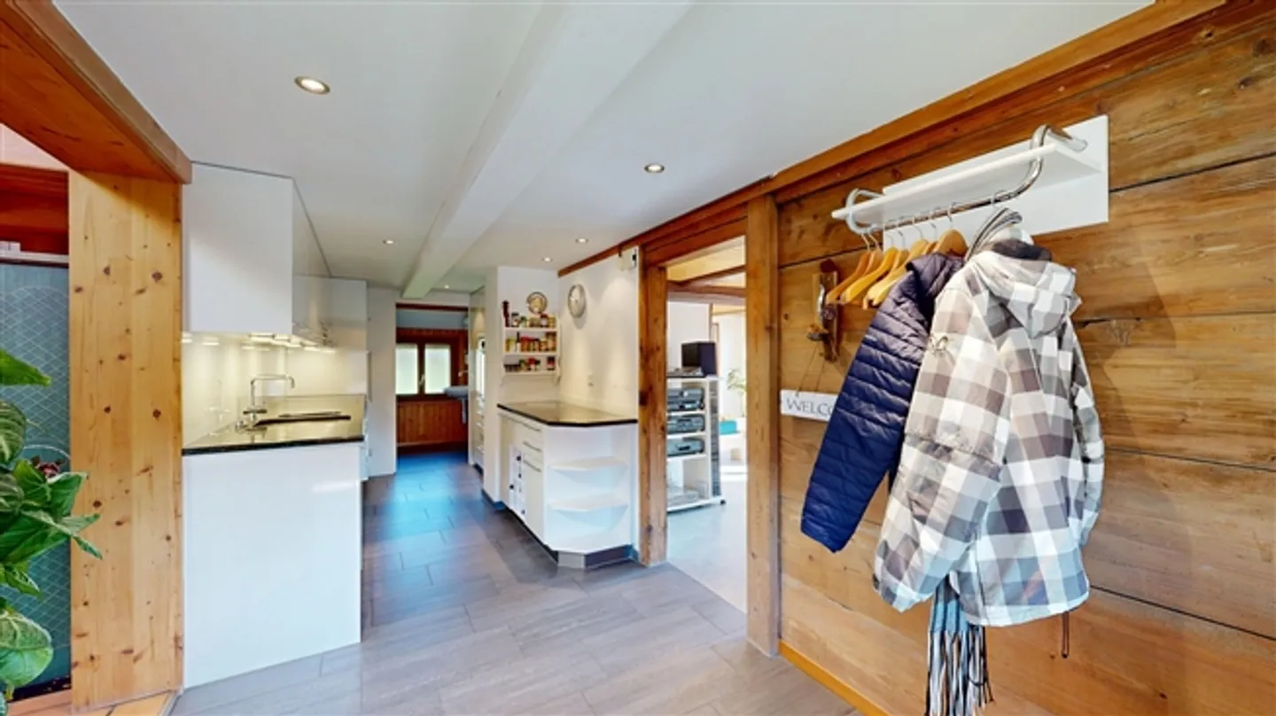 Maison bi-familiale avec jardin - Photo 5 sur 13