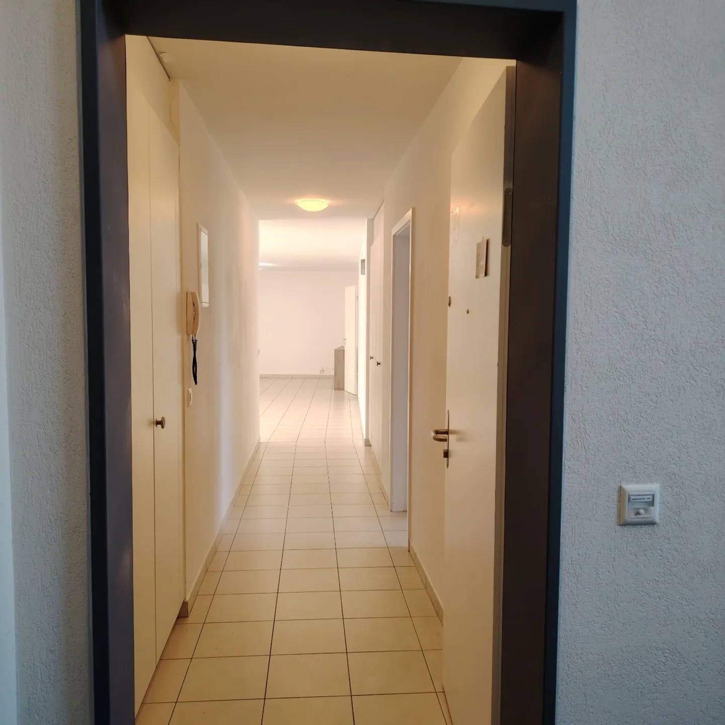 Geräumige 5-Zimmer – modernes Apartment mit Balkon, Versoix - Foto 4 von 7