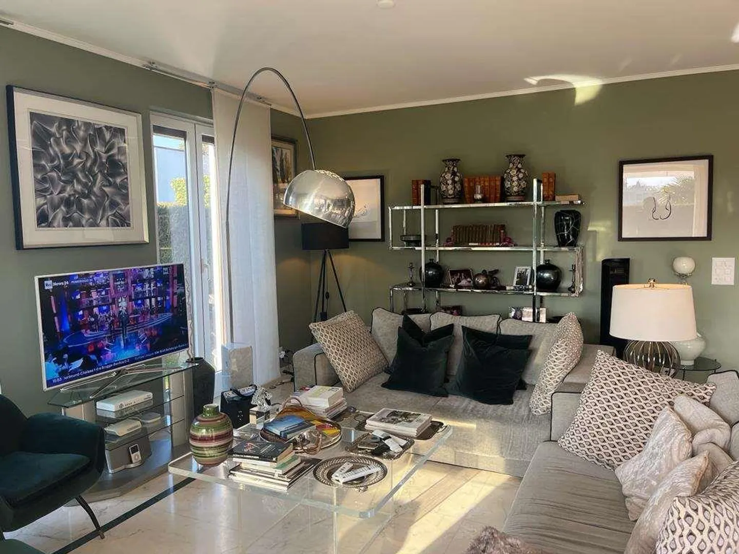 Moderno appartamento con giardino a Montagnola - Foto 4 di 13