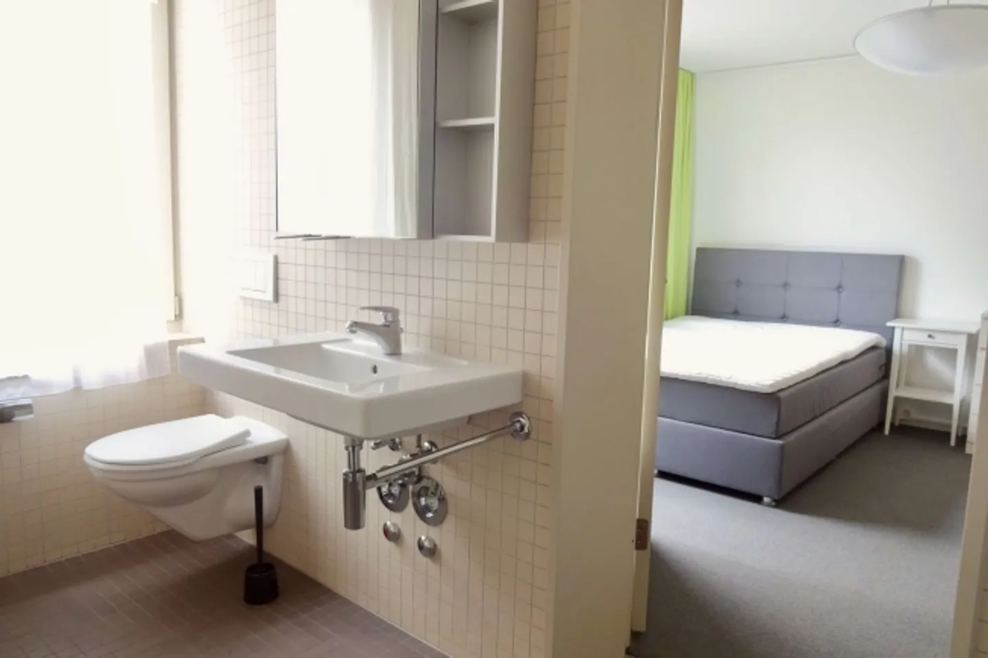 Chambre individuelle dans un appartement partagé dans un beau quartier - Photo 4 sur 10