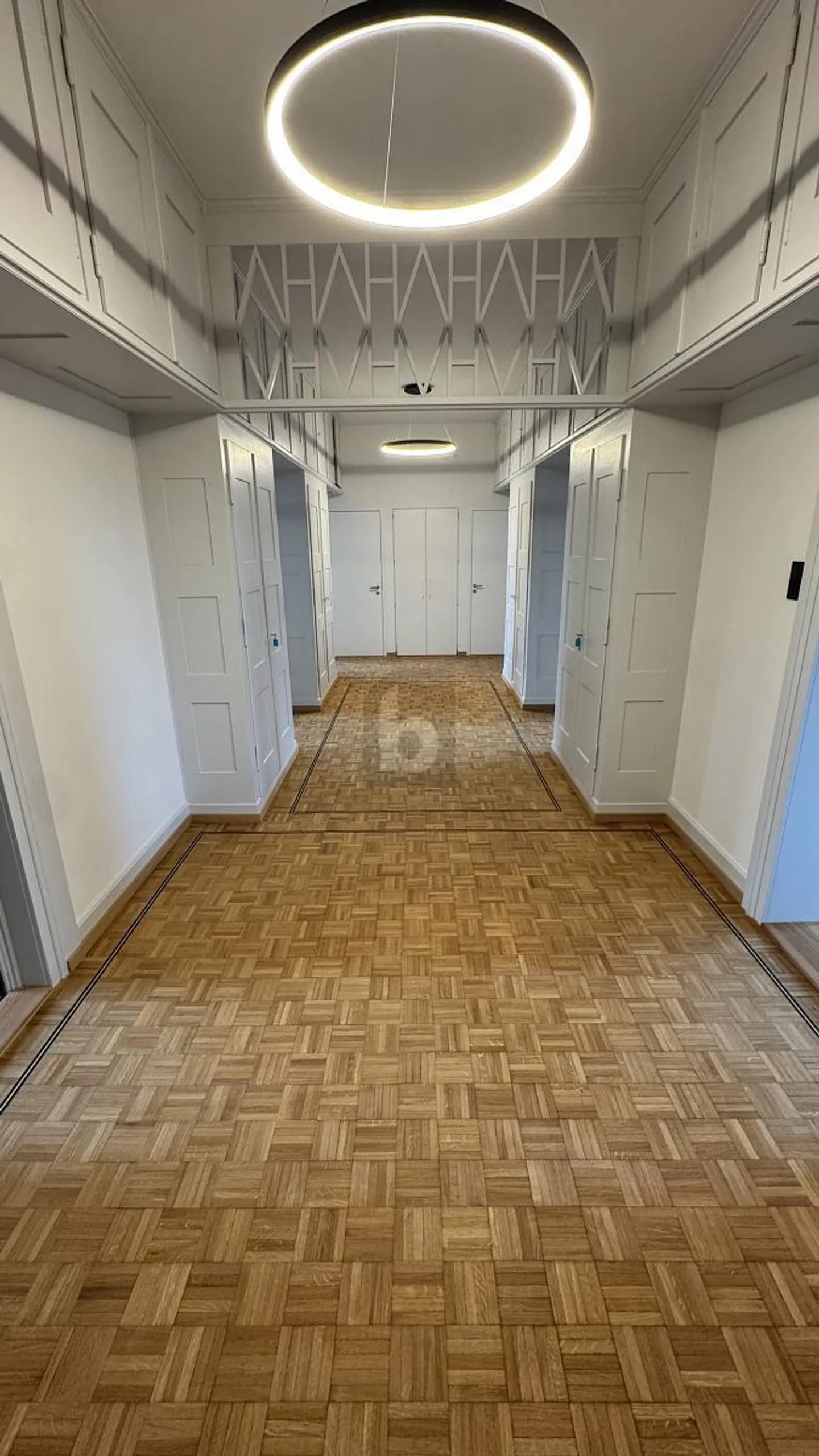 Ristrutturato con stile con vista sul lago - Foto 2 di 6