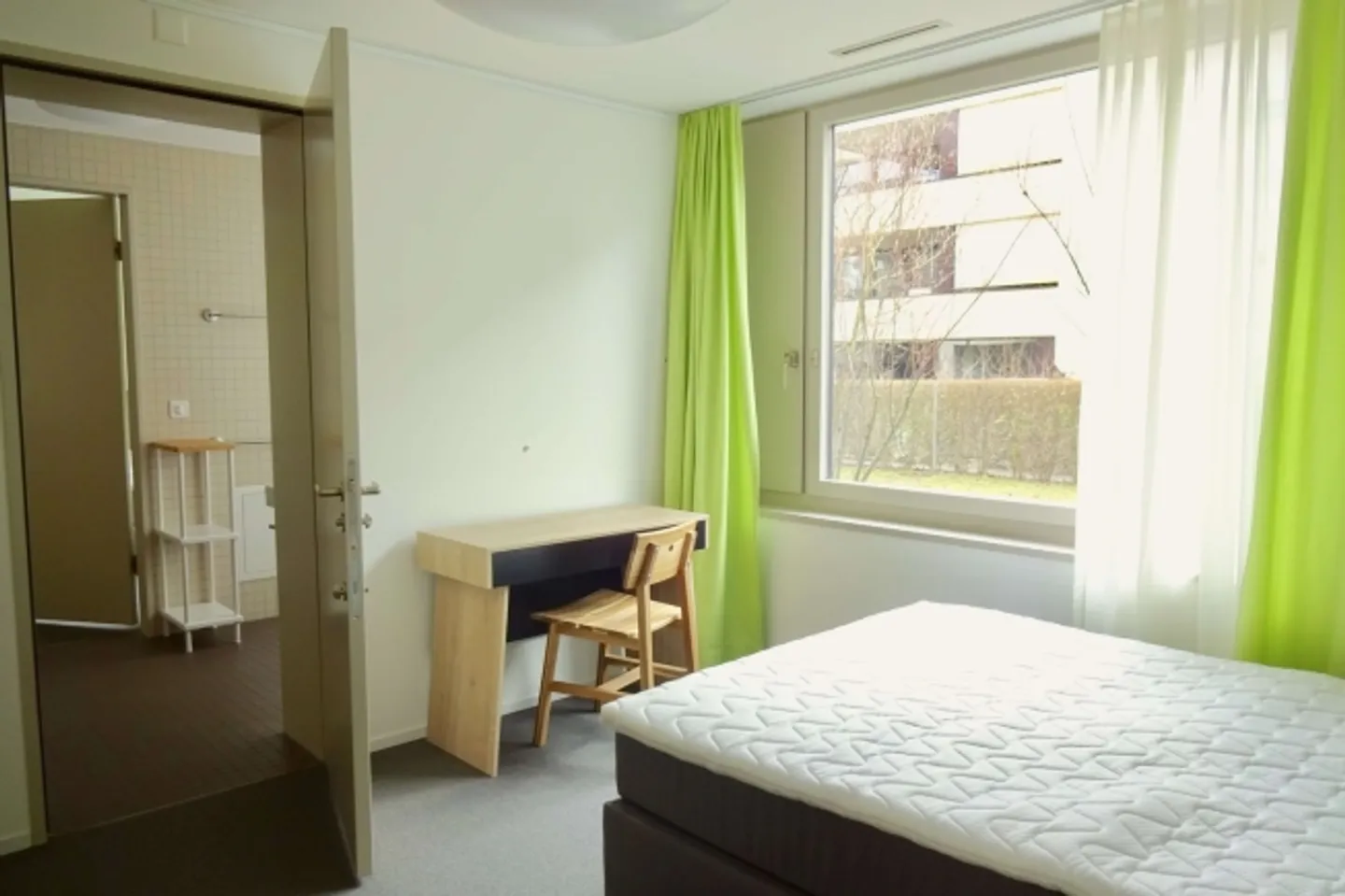 Chambre individuelle dans un appartement partagé dans un beau quartier - Photo 5 sur 10