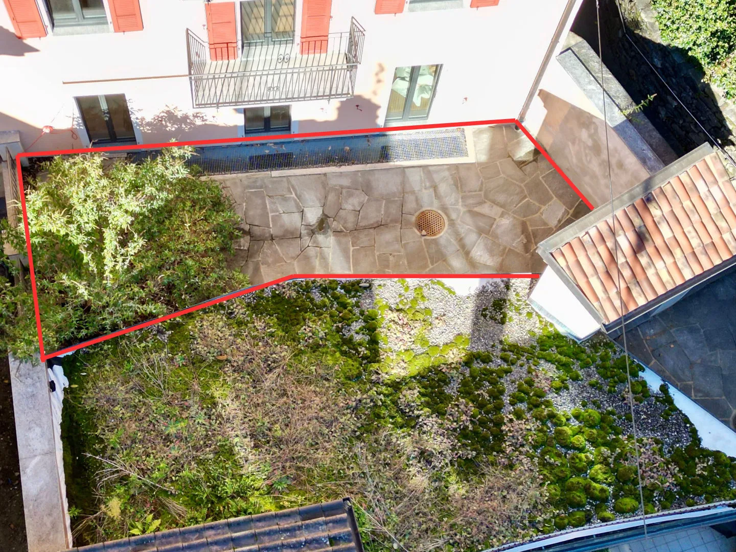 Casa Gatti : Appartement rénové de 3,5 pièces au rez-de-chaussée | Résidence Gatti : Appartement rénové de 3,5 pièces au rez-de-chaussée - Photo 10 sur 10