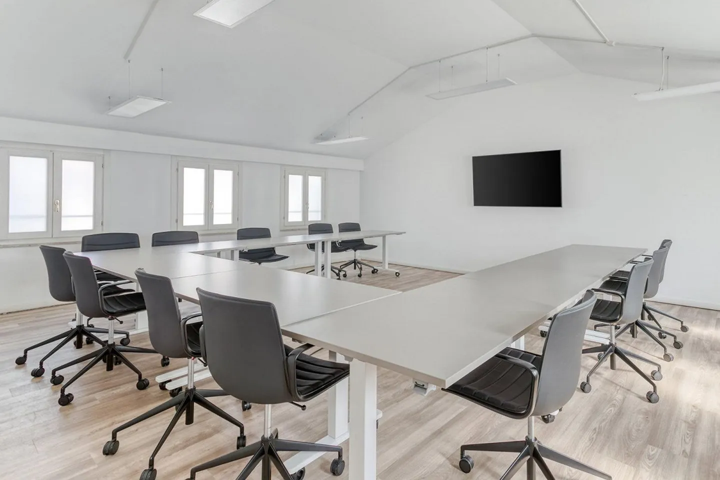 Private office for 30 at Regus Morges - Photo 8 of 9