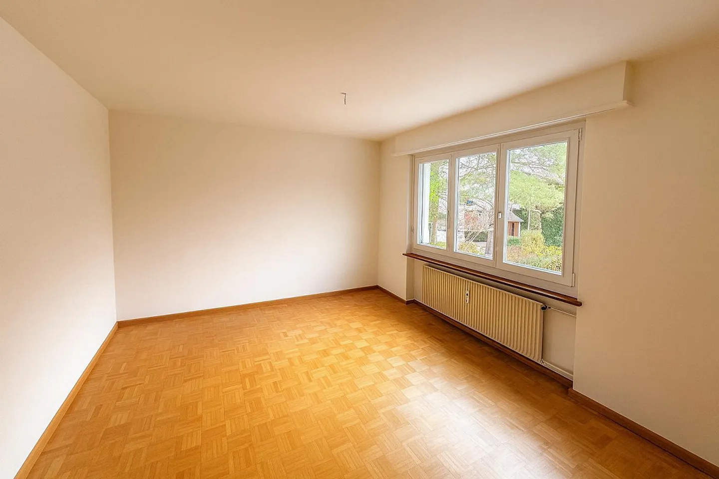 Charmante 2-Zimmerwohnung mit Balkon in ruhiger Lage von Reinach BL - Foto 3 von 6